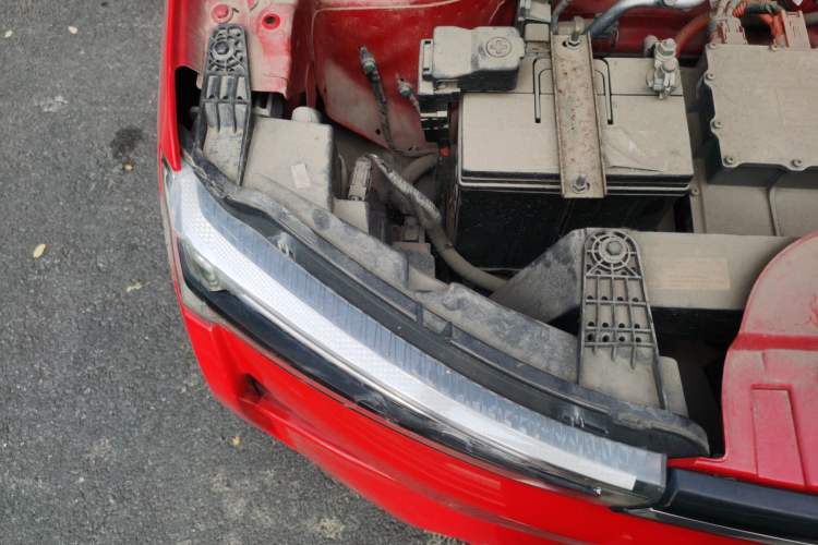 Used Pocco Meimei 2021 Enjoyment Model Engine Bay Right