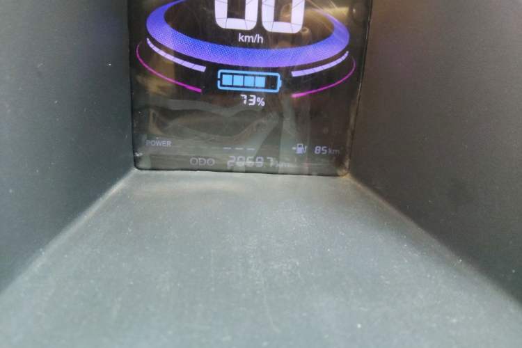 Used Pocco Meimei 2021 Enjoyment Model Odometer Close Up