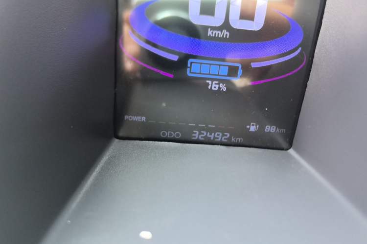 Used Pocco Meimei 2021 Enjoyment Model Odometer Close Up