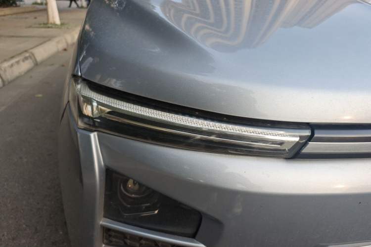 Used Pocco Meimei 2023 Hot Love Edition Right Front Headlight