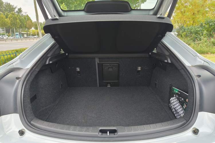 Used Polestar 2 2021 Single Motor Standard Range Interior 9