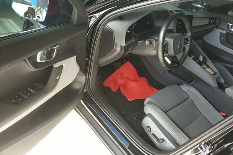 Used Polestar 2 2020 First Edition Driver Seat