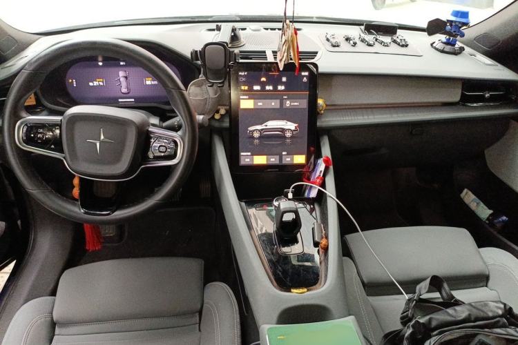 Used Polestar 2 2020 First Edition Interior 2