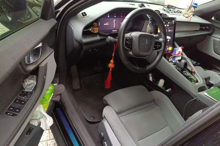 Used Polestar 2 2020 First Edition Interior 3