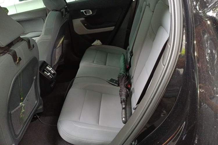Used Polestar 2 2020 First Edition Interior 4