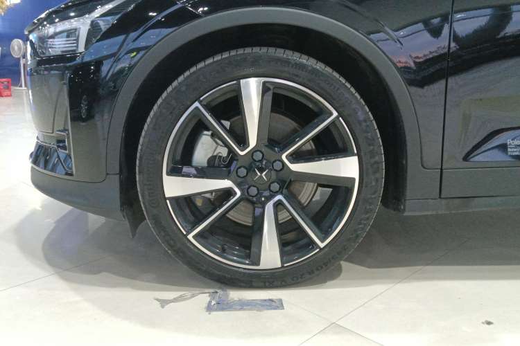 Used Polestar 2 2020 First Edition Right Rear Wheel Hub