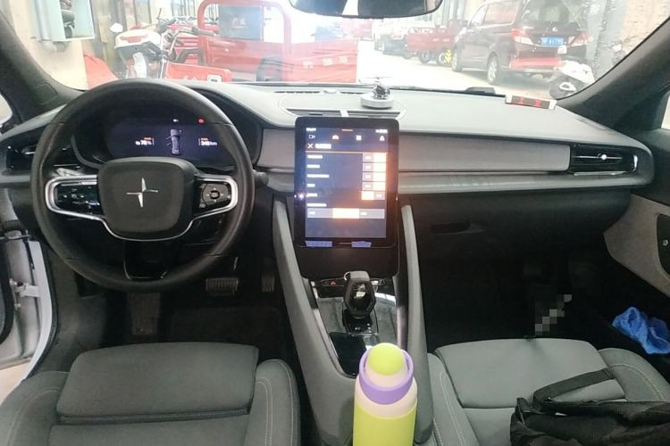 Used Polestar 2 2020 First Edition Center Console