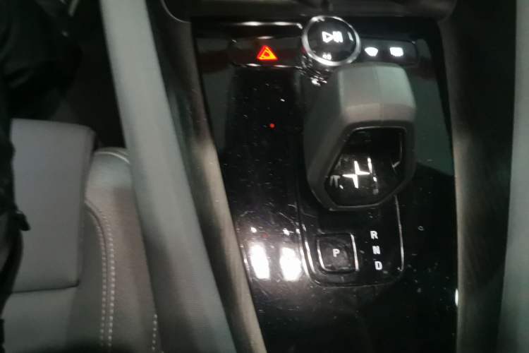 Used Polestar 2 2020 First Edition Gear Lever