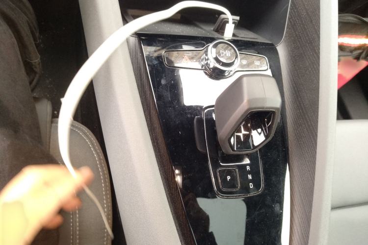 Used Polestar 2 2020 First Edition Gear Lever