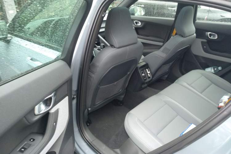 Used Polestar 2 2020 First Edition Interior 4