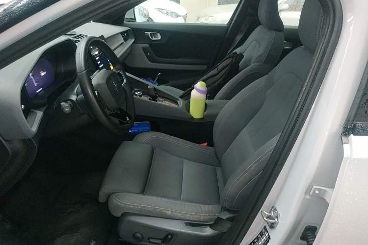 Used Polestar 2 2020 First Edition Left Front Seat
