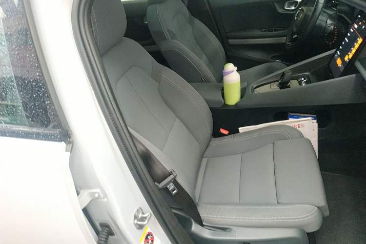 Used Polestar 2 2020 First Edition Right Front Seat