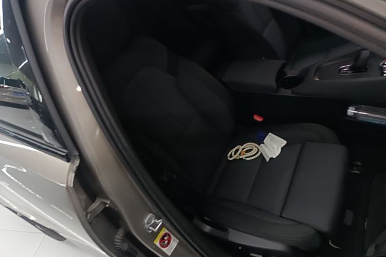 Used Polestar 2 2020 First Edition Right Front Seat