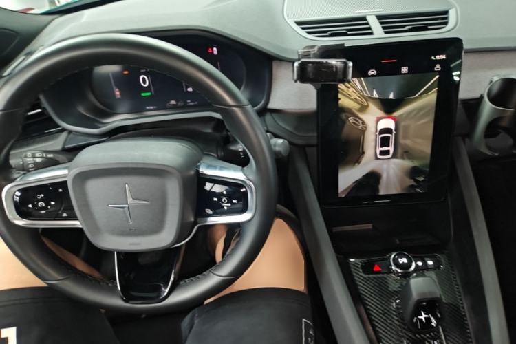 Used Polestar 2 2020 First Edition Center Console