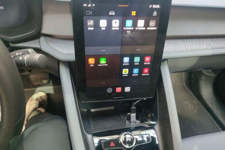 Used Polestar 2 2020 First Edition Audio And AC Panel