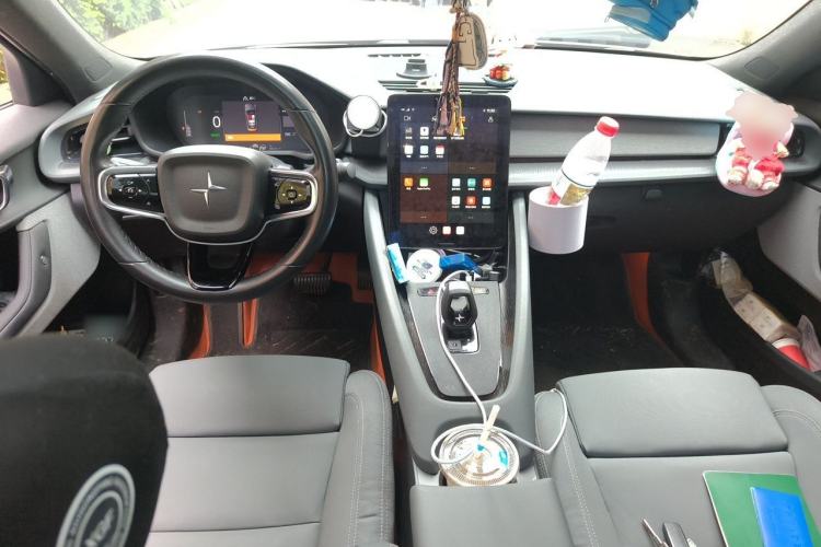 Used Polestar 2 2020 First Edition Center Console