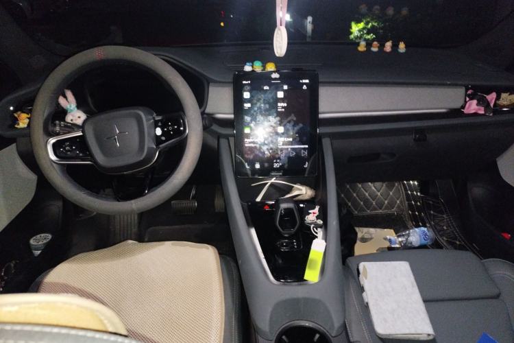 Used Polestar 2 2020 First Edition Center Console