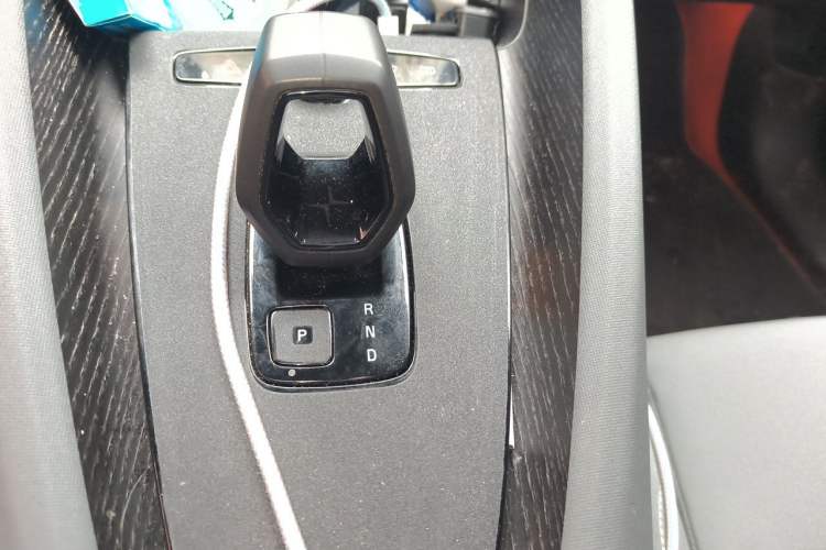 Used Polestar 2 2020 First Edition Gear Lever