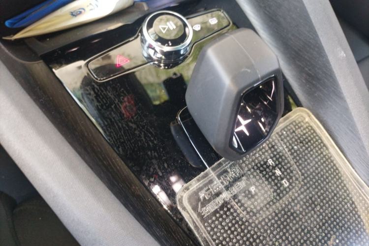 Used Polestar 2 2020 First Edition Gear Lever