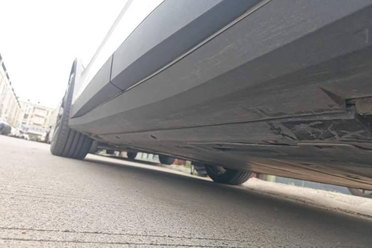 Used Polestar 2 2020 First Edition Left Side Sill
