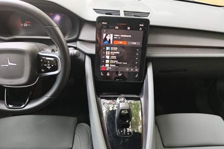 Used Polestar 2 2020 First Edition Audio And AC Panel
