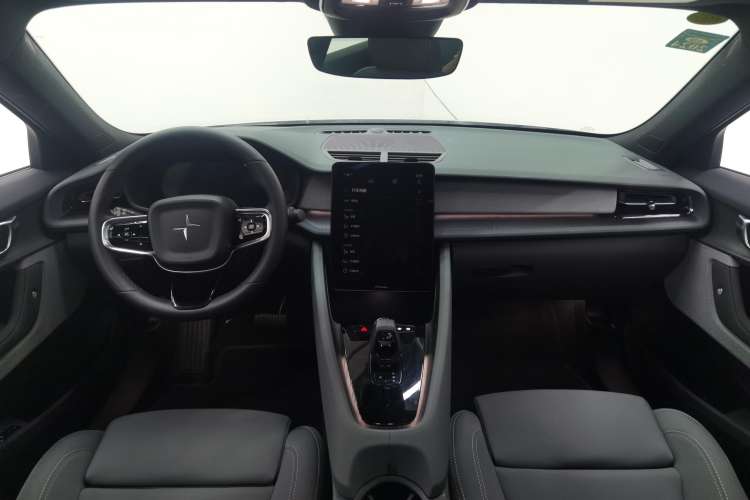 Used Polestar 2 2020 First Edition Center Console