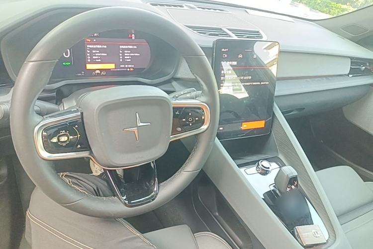 Used Polestar 2 2020 First Edition Center Console