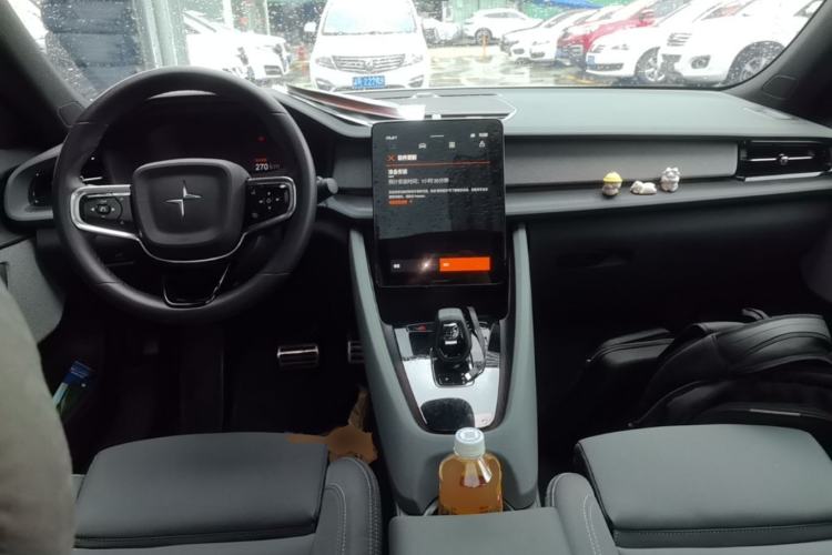 Used Polestar 2 2020 First Edition Center Console
