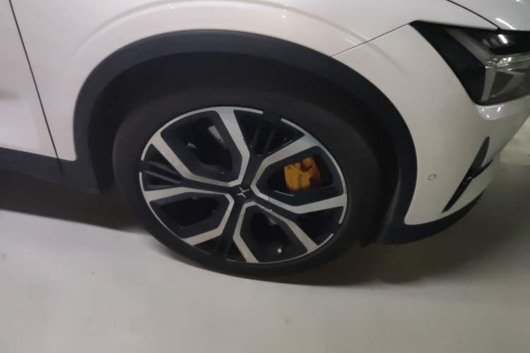 Used Polestar 2 2020 First Edition Right Front Wheel Hub