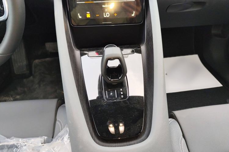 Used Polestar 2 2021 Single Motor Standard Range Gear Lever