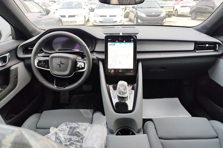 Used Polestar 2 2021 Single Motor Standard Range Interior 2