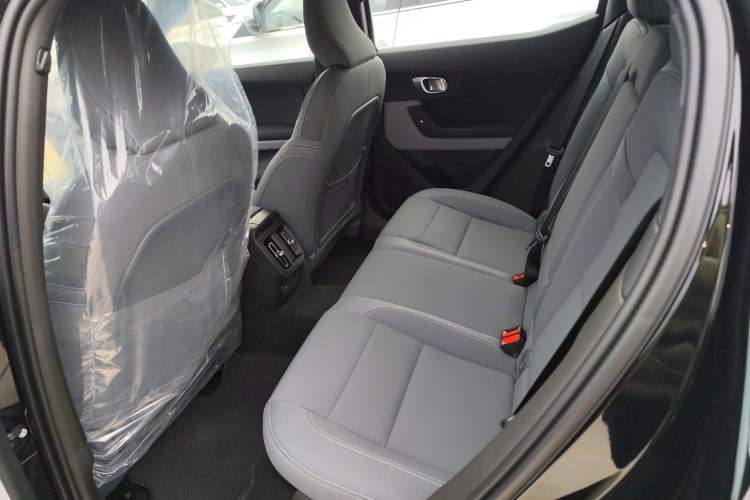 Used Polestar 2 2021 Single Motor Standard Range Interior 4