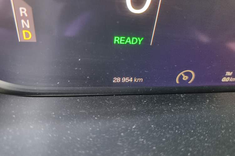 Used Polestar 2 2021 Single Motor Standard Range Odometer Close Up