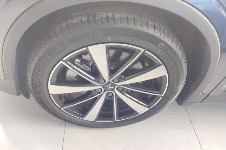 Used Polestar 2 2021 Single Motor Standard Range Left Front Wheel Hub