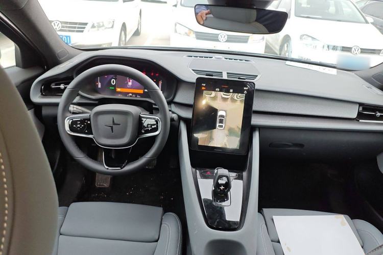 Used Polestar 2 2021 Single Motor Standard Range Center Console