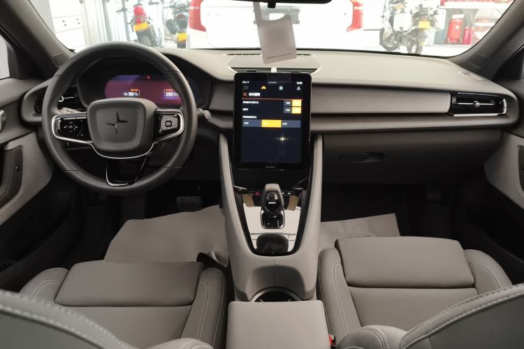 Used Polestar 2 2021 Single Motor Standard Range Center Console