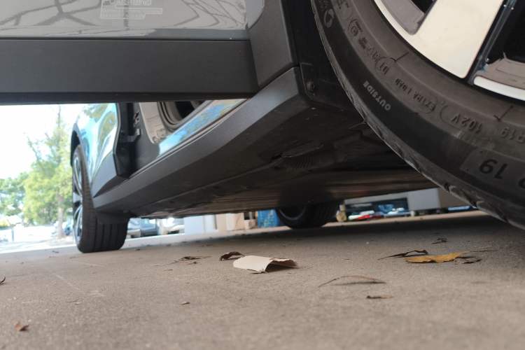 Used Polestar 2 2021 Single Motor Standard Range Right Side Sill
