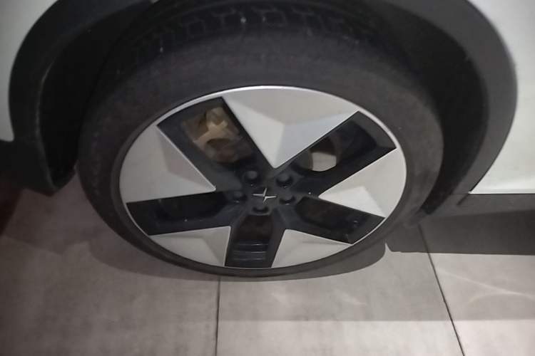 Used Polestar 2 2021 Single-Motor Long-Range Right Rear Wheel Hub