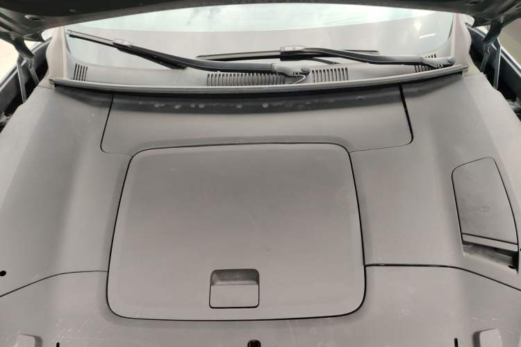 Used Polestar 4 2023 Single-Motor Long-Range PLUS Engine Bay