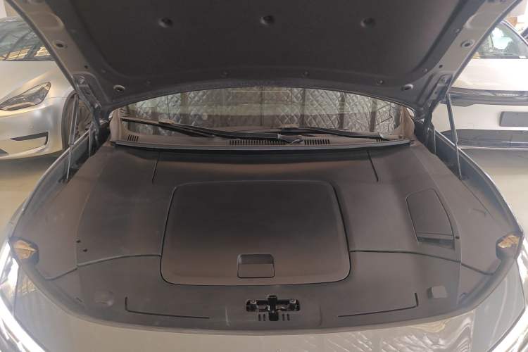 Used Polestar 4 2023 Single Motor Standard Range PLUS Engine Bay