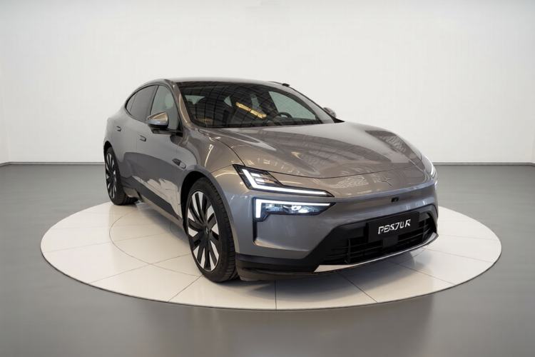 Used Polestar 4 2023 Single Motor Standard Range PLUS Exterior 2