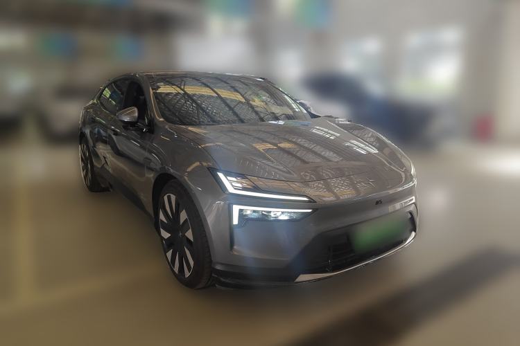 Used Polestar 4 2023 Single Motor Standard Range PLUS Exterior 2