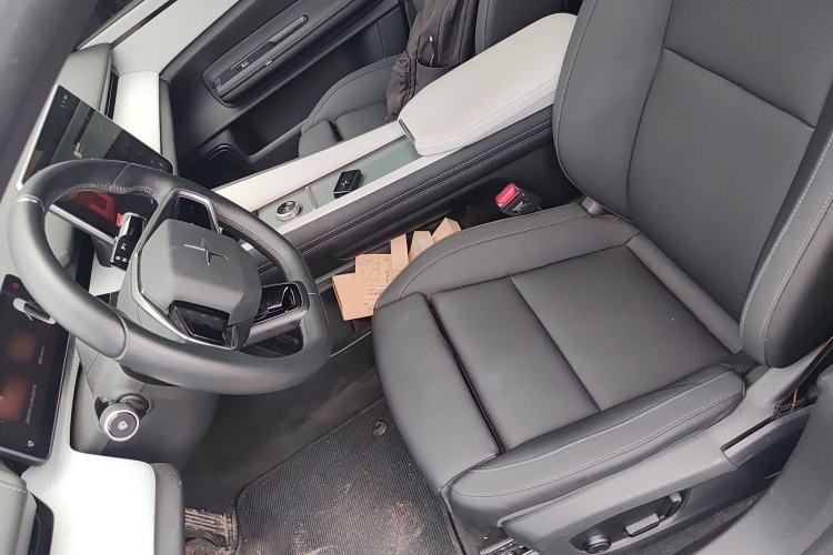 Used Polestar 4 2023 Single Motor Standard Range PLUS Left Front Seat