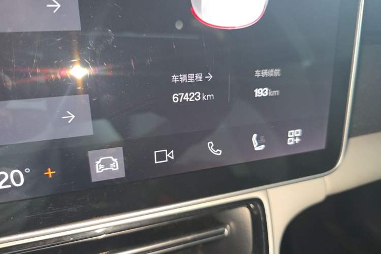 Used Polestar 4 2023 Single Motor Standard Range PLUS Odometer Close Up