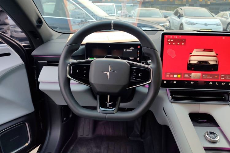 Used Polestar 4 2023 Single-Motor Long-Range PLUS Steering Wheel