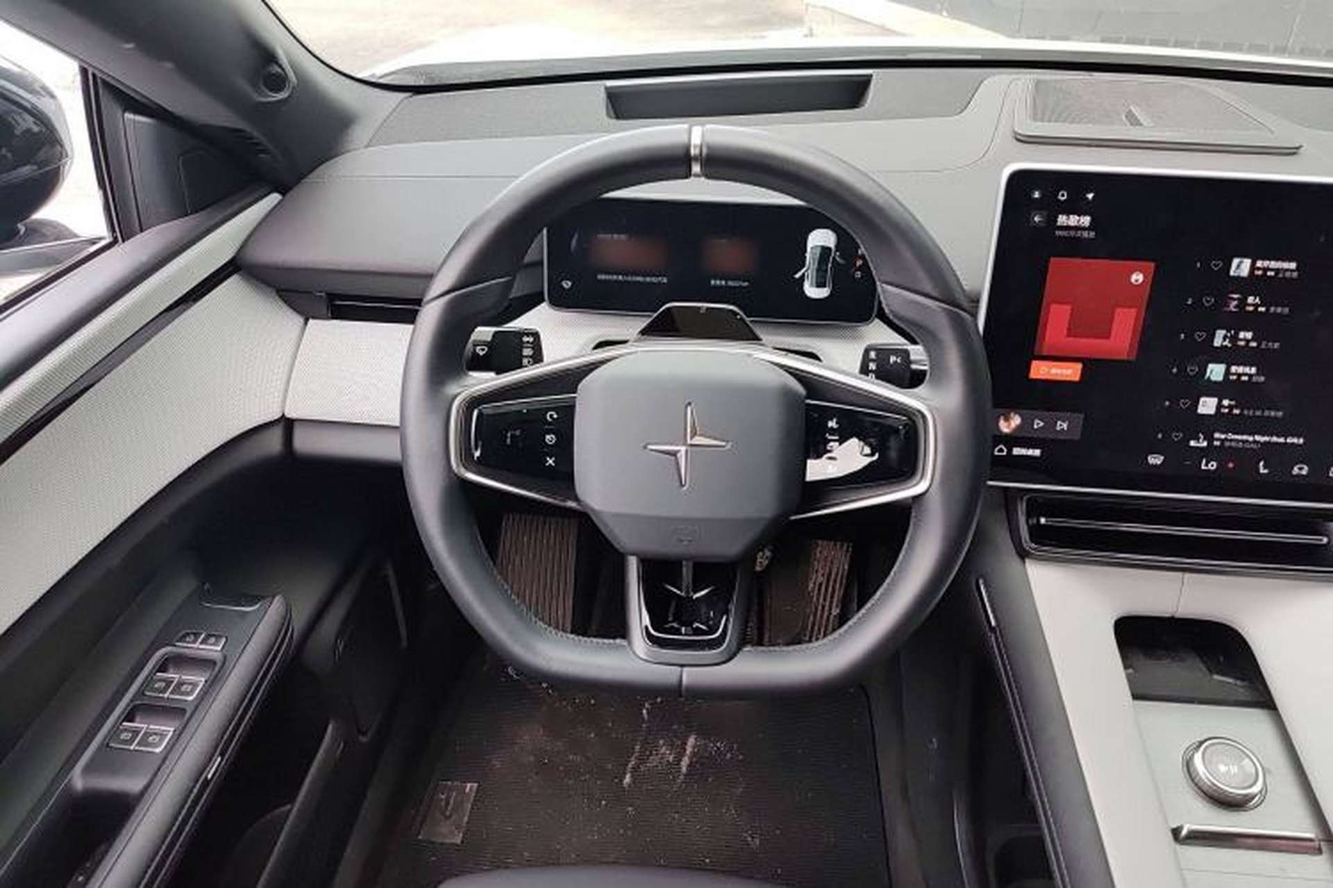 Used Polestar 4 2023 Single Motor Standard Range PLUS Steering Wheel