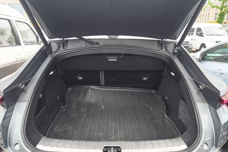Used Polestar 4 2023 Single-Motor Long-Range PLUS Trunk
