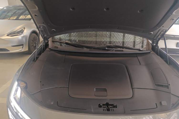 Used Polestar 4 2023 Single Motor Standard Range PLUS Engine Bay Right