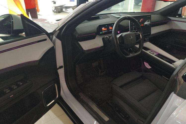 Used Polestar 4 2023 Single Motor Standard Range PLUS Driver Seat