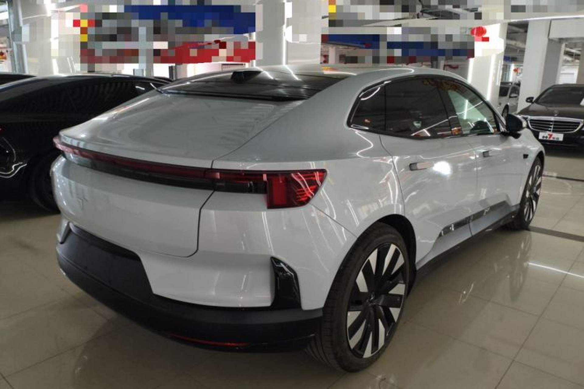 Used Polestar 4 2023 Single Motor Standard Range PLUS Exterior 5